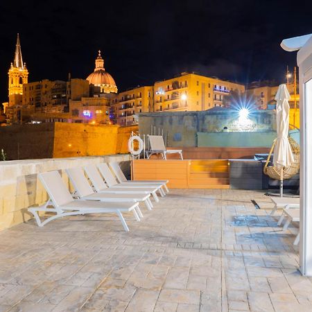 Valletta Waterfront Villa With Pool And Jacuzzi Exterior photo