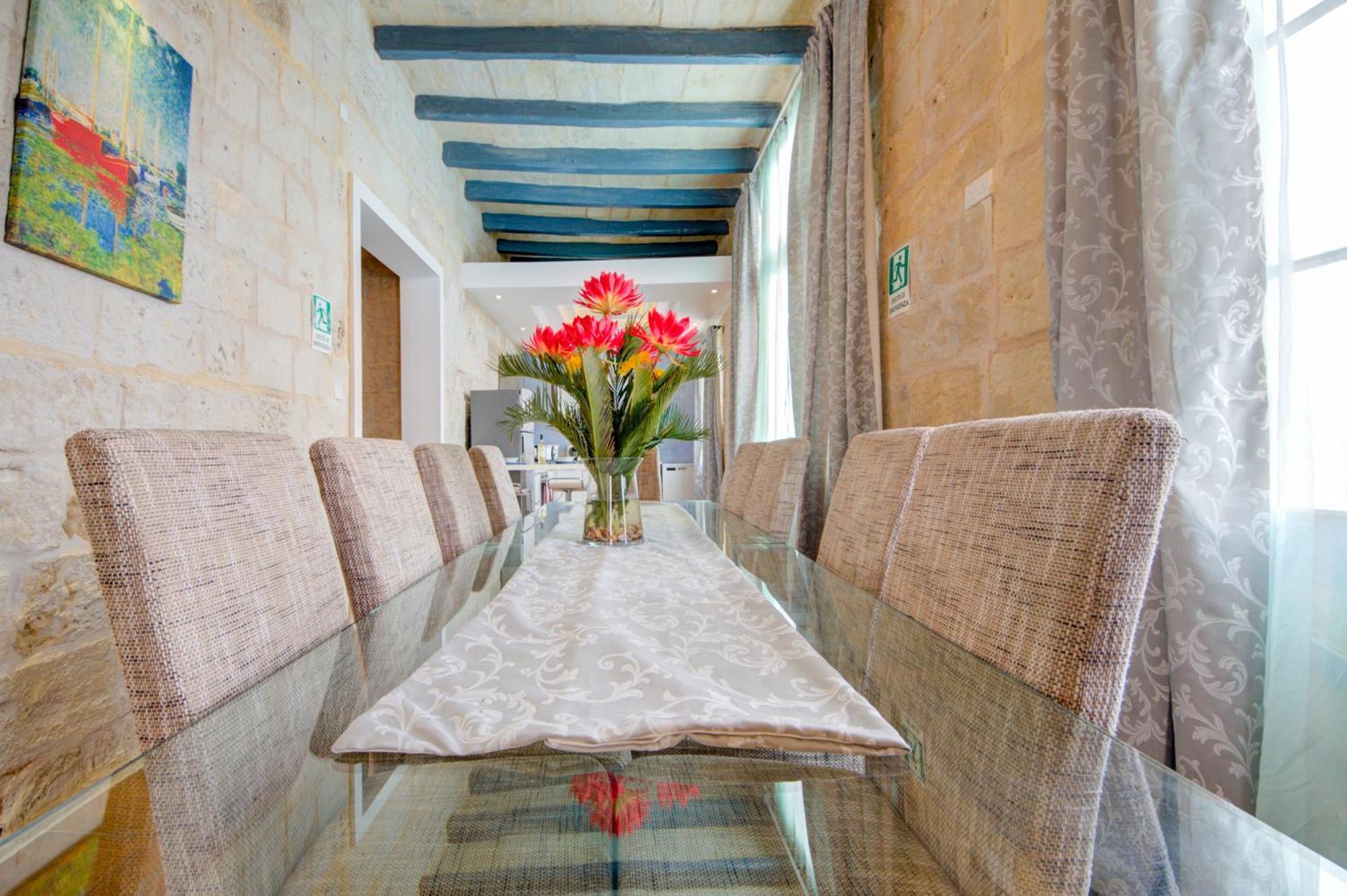 Valletta Waterfront Villa With Pool And Jacuzzi Exterior photo